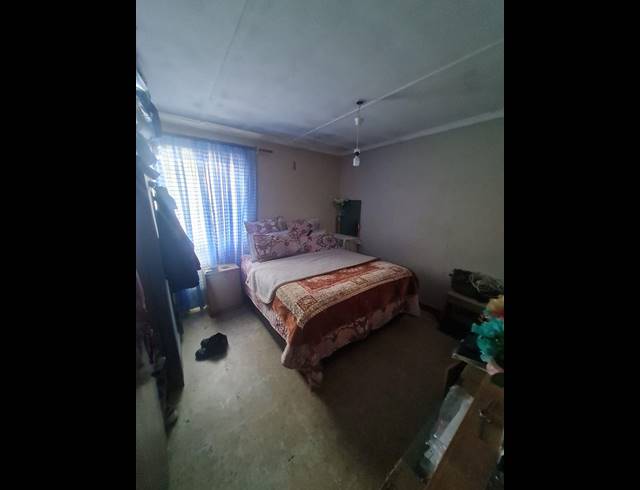 2 BEDROOM HOUSE SOLD IN ROCKLANDS